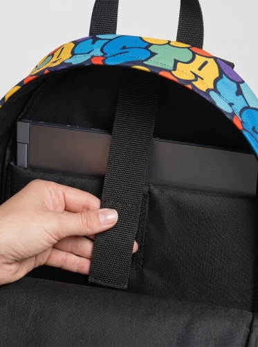 schoolbag_color_2.jpeg